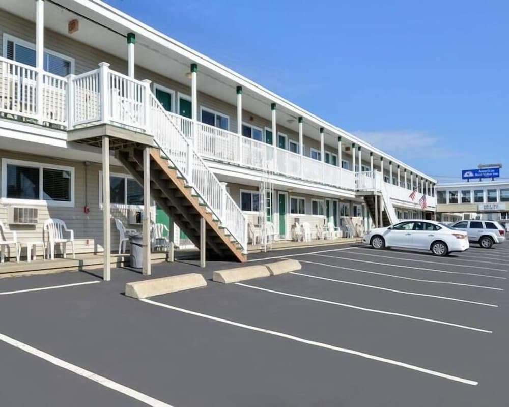Americas Best Value Inn Mt Royal in Old Orchard Beach, United States