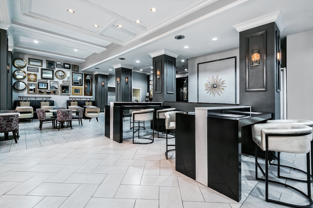 Hotel Indigo Dallas Downtown by IHG - photo 29