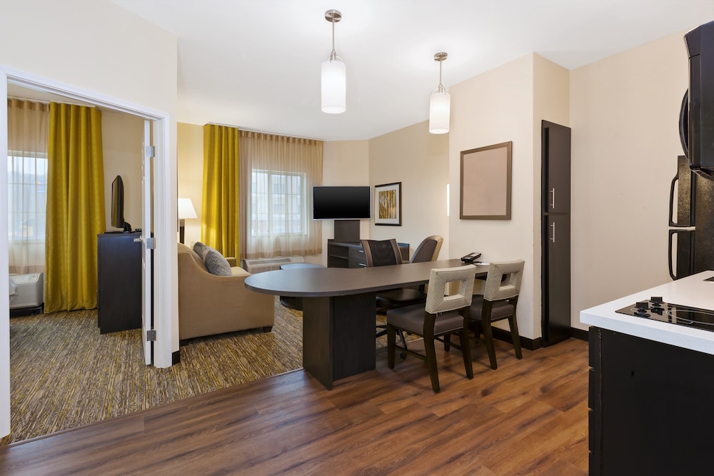Candlewood Suites Washington North by IHG - photo 19
