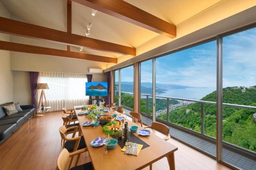 Suite Villa Ocean View Minami Atami — 4-Star Luxury Hotel in Atami, Japan