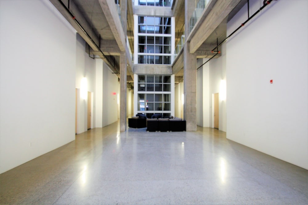 Downtown Executive Condo Loft — Saskatoon — photo 2