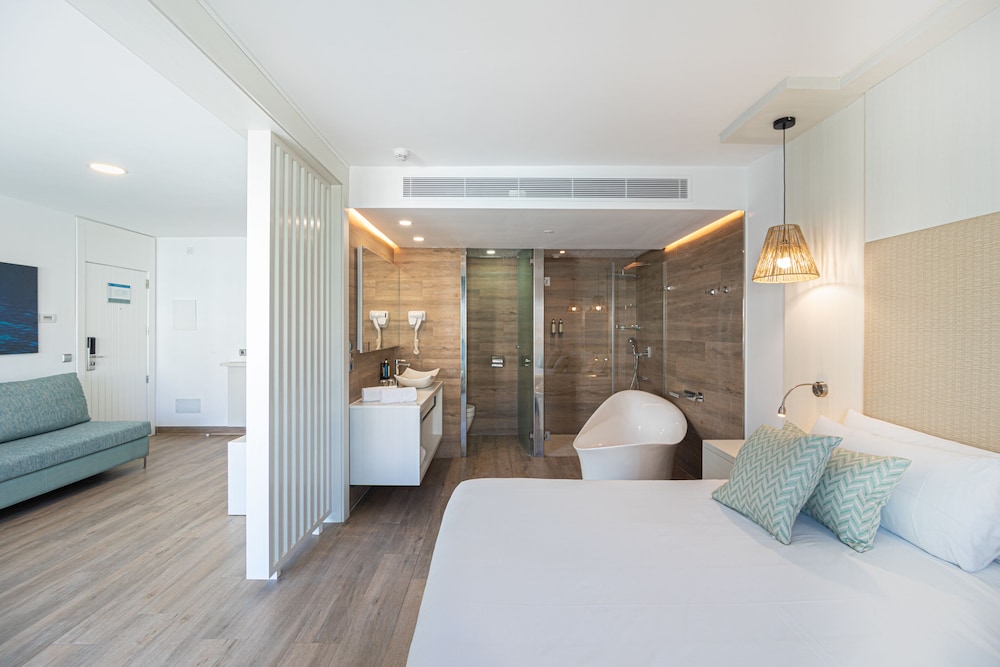 MarSenses Puerto Pollensa Hotel and Spa Adults Only - carbon neutral hotel in Pollenca