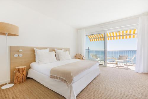 Hotel Bellevue — Cavalaire Sur Mer