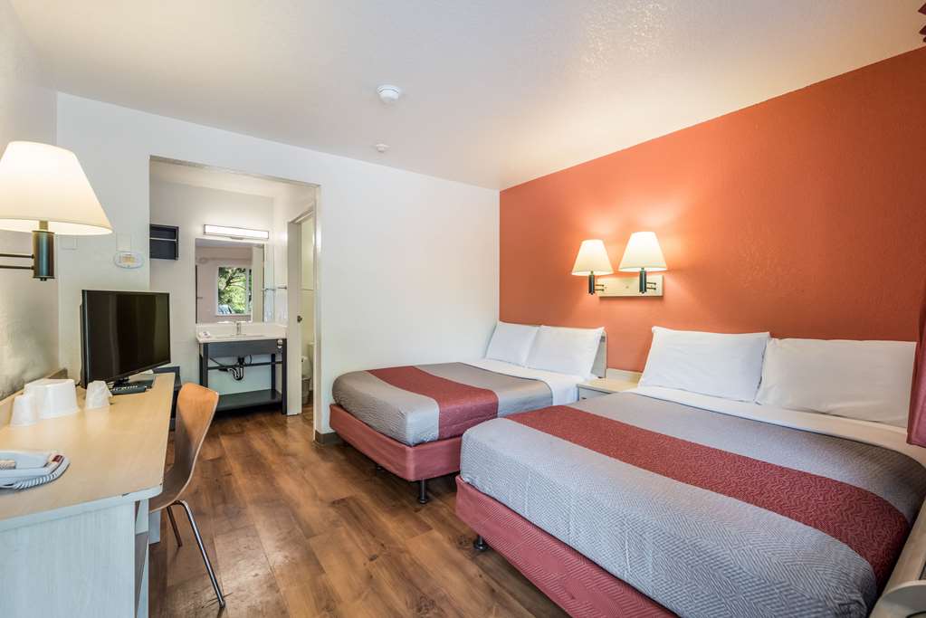 Motel 6 Rohnert Park CA - photo 10