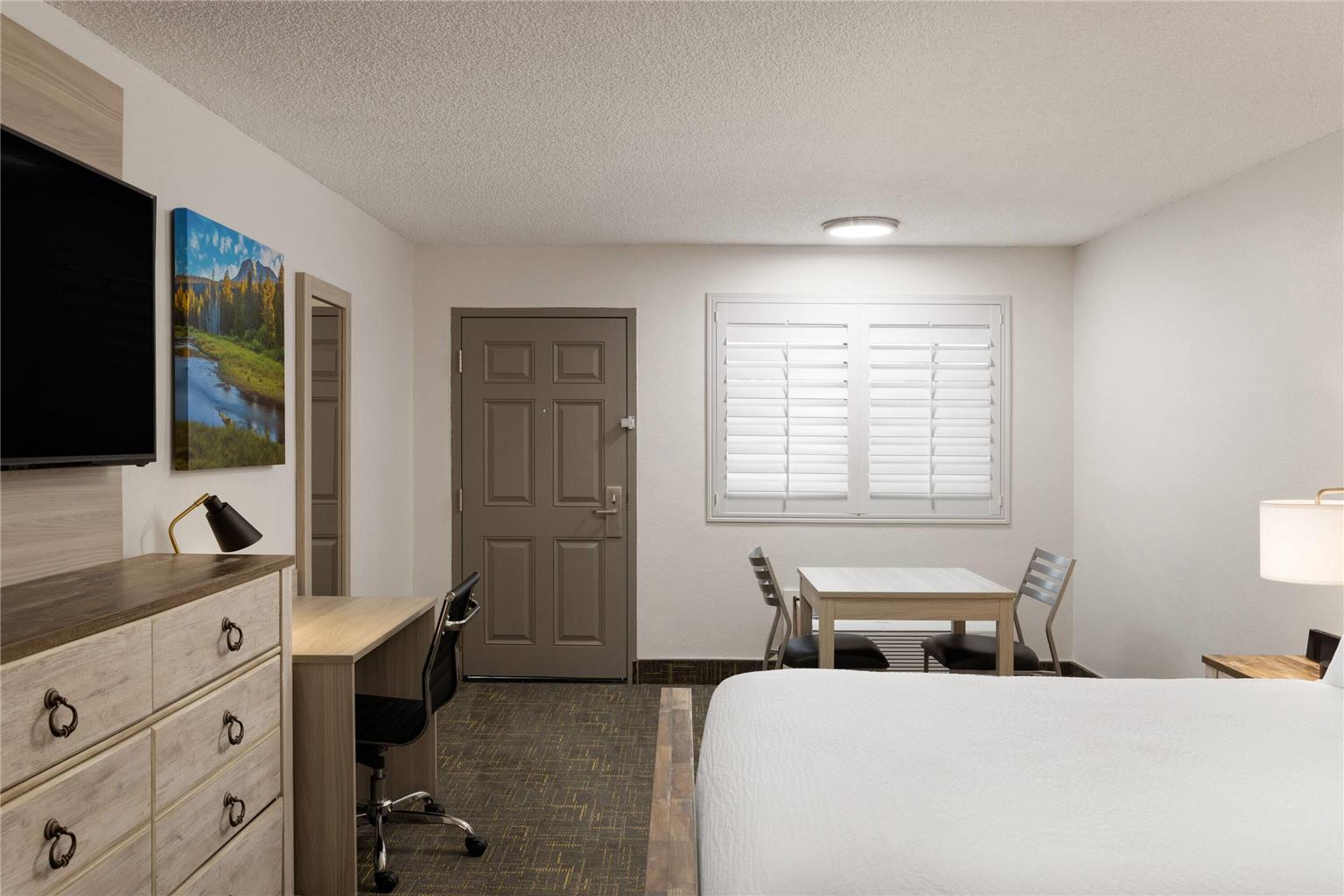 Baymont by Wyndham Susanville - photo 21