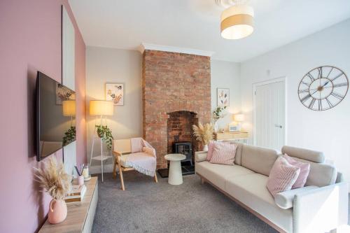 Balmoral Gardens Vacant Nests — 4-Star Luxury Hotel in North Shields, United Kingdom