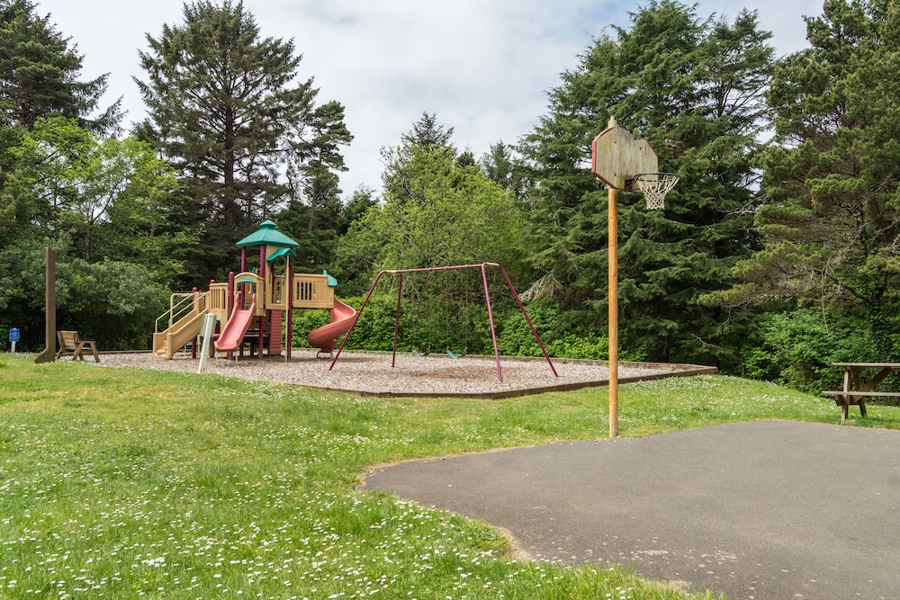 Whalers Rest RV & Camping Resort - photo 65
