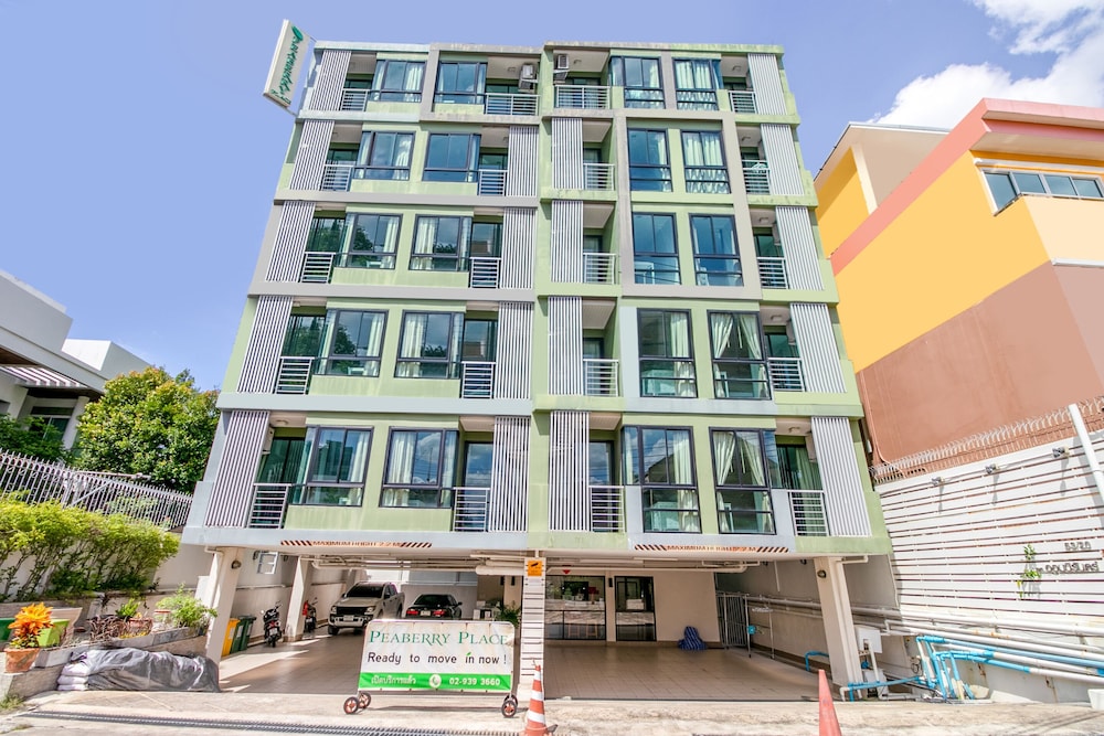 OYO 1061Peaberry Place Apartment