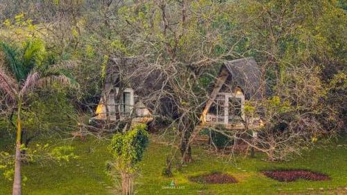 Samabe Lake - carbon neutral hotel in Dambulla