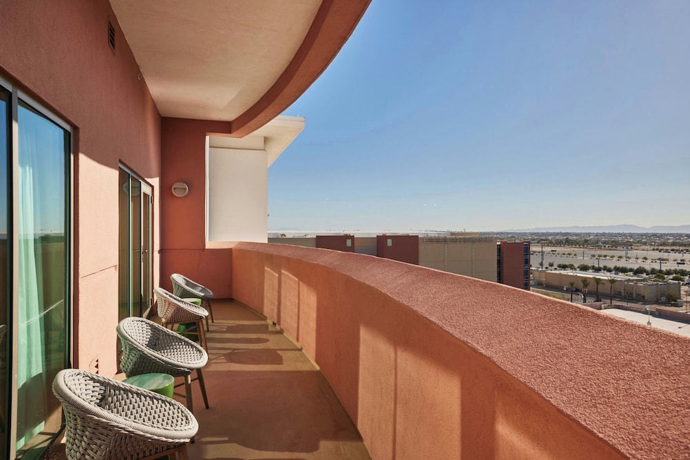 Renaissance Phoenix Glendale Hotel & Conference Center - photo 32