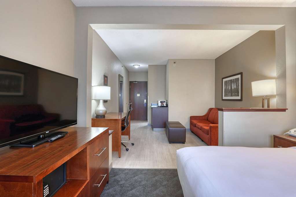 Comfort Suites Madison West Middleton - photo 19