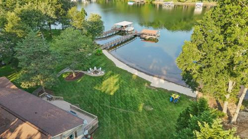 Carolina Cove in Mooresville, United States