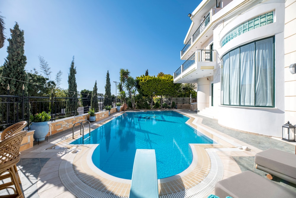 Vouliagmeni Athenian Riviera Villa — 4-Star Luxury Hotel in Athens, Greece