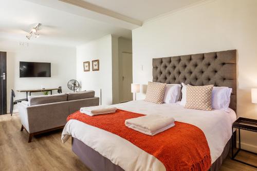 Oak Manor Boutique Guest House
