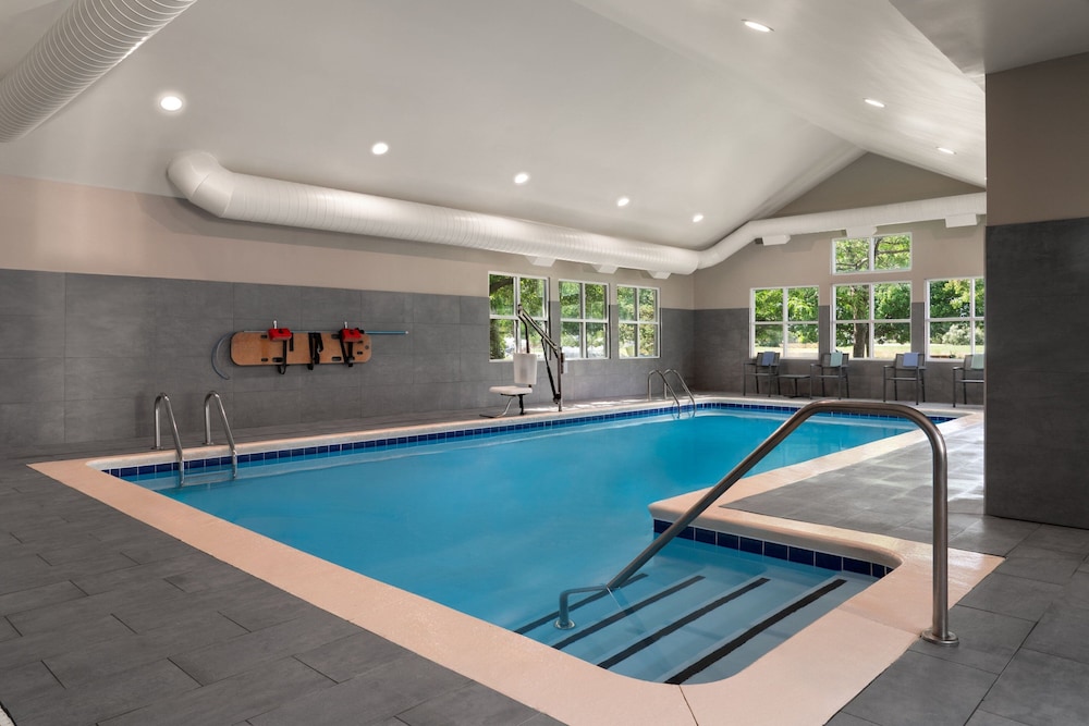 Residence Inn by Marriott Holland - photo 17