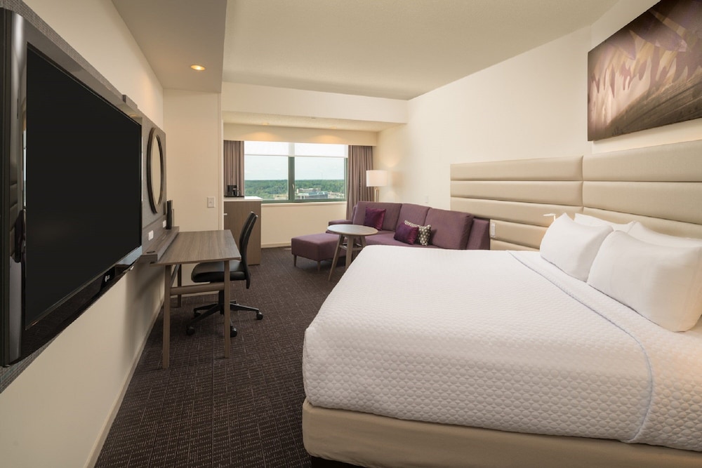 Crowne Plaza Springfield by IHG - photo 21
