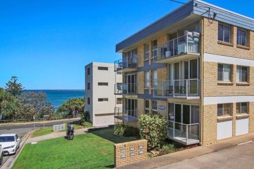 Rosalie Unit 1 4 Margaret St Kings Beach