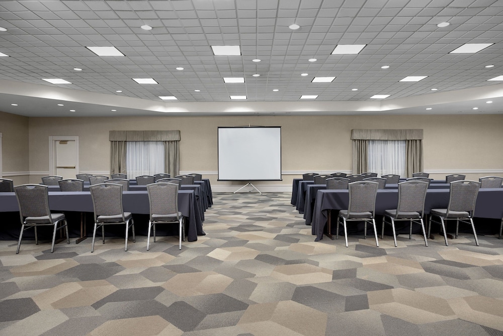 SpringHill Suites by Marriott Boston Peabody - photo 22