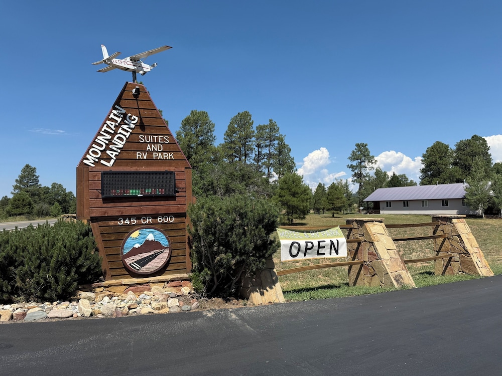 Mountain Landing Suites & RV Park — hotel in Pagosa Springs