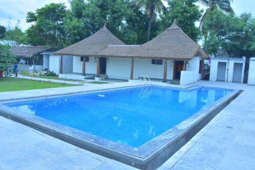 Js Tanira Resort — Vellore