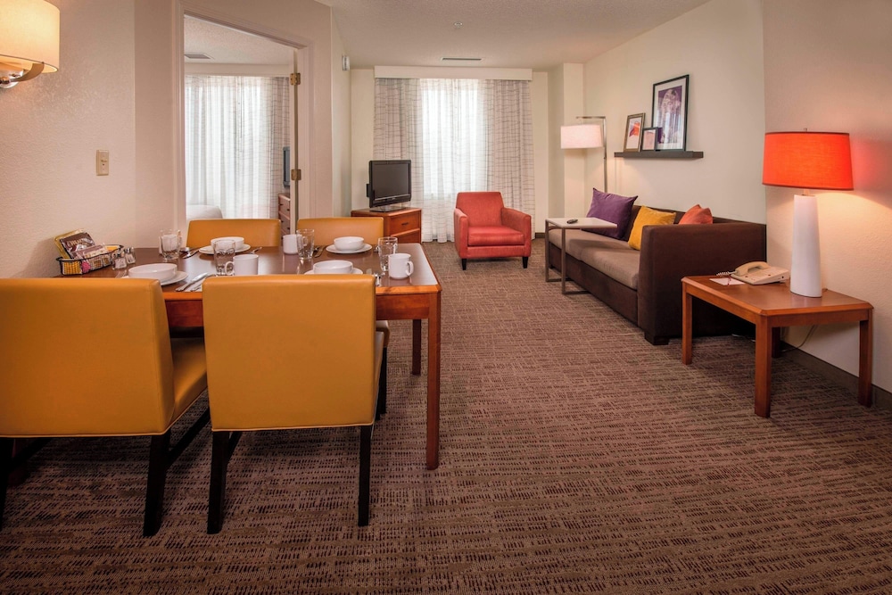 Residence Inn Alexandria Old Town Duke Street by Marriott - photo 15