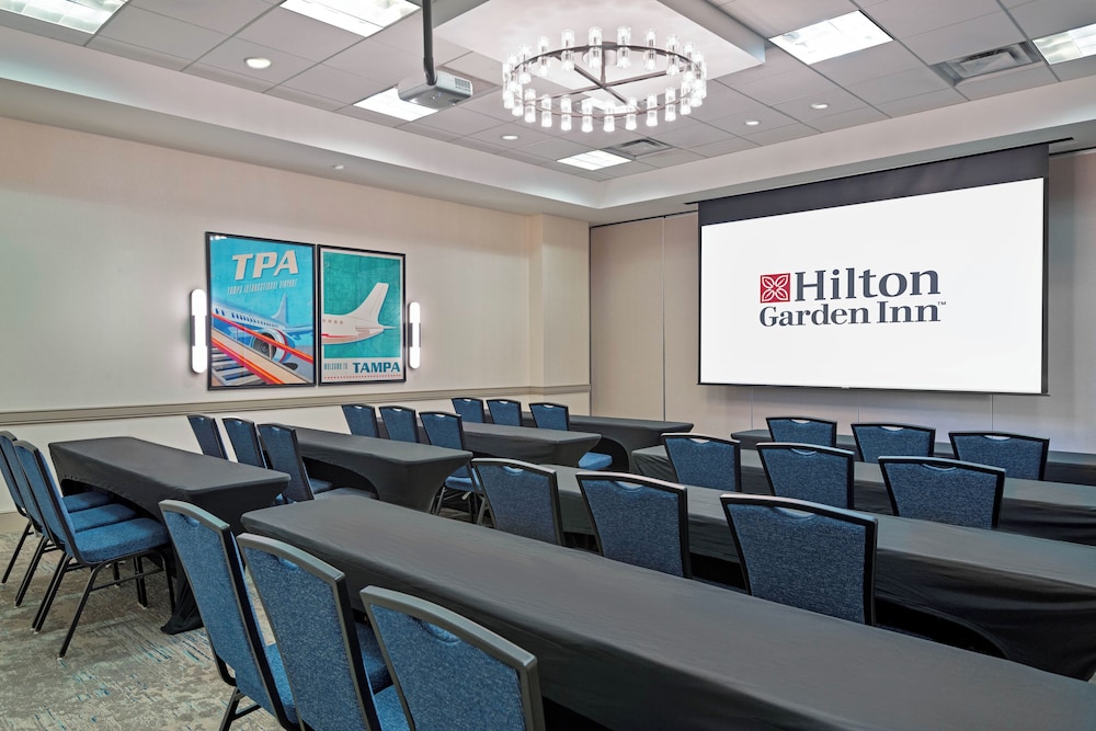 Hilton Garden Inn Tampa Airport Westshore - photo 41
