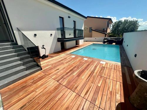 Villa Monte Rosso HerMes arT — 4-Star Luxury Hotel in Umag, Croatia