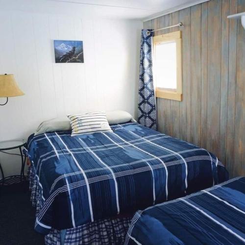 The Tides Inn - photo 14