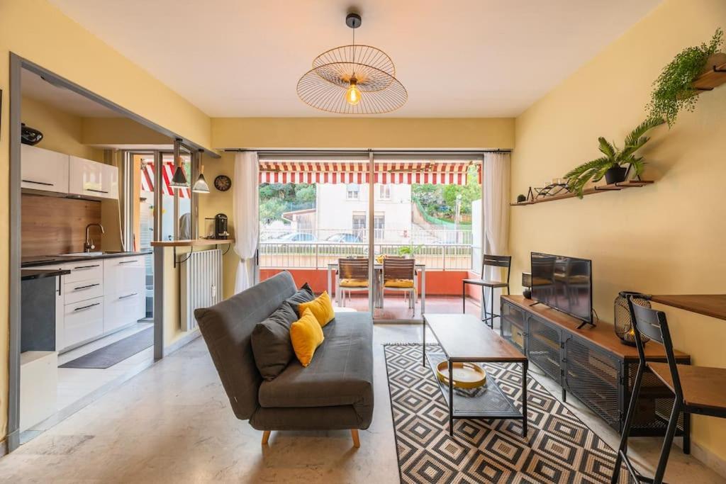 Cosy Studio Pres Des Palaces Mentonnais in Menton, France