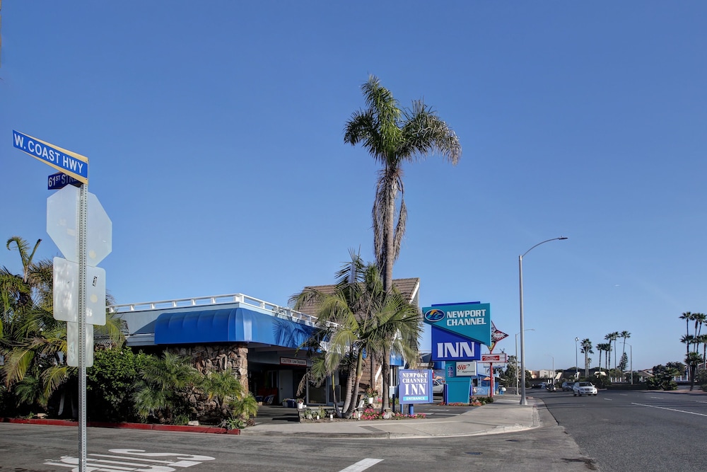 Newport Channel Inn Near Huntington State Beach - photo 37