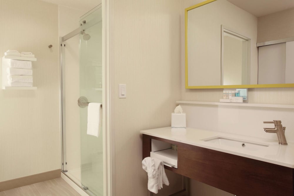 Hampton Inn Richland Tri Cities - photo 36