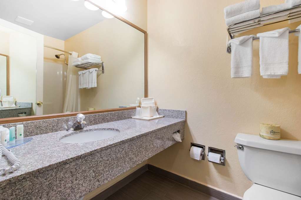 Quality Inn & Suites Crescent City Redwood Coast - photo 20