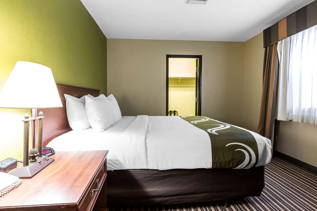 Quality Inn & Suites Columbia I 70 - photo 15