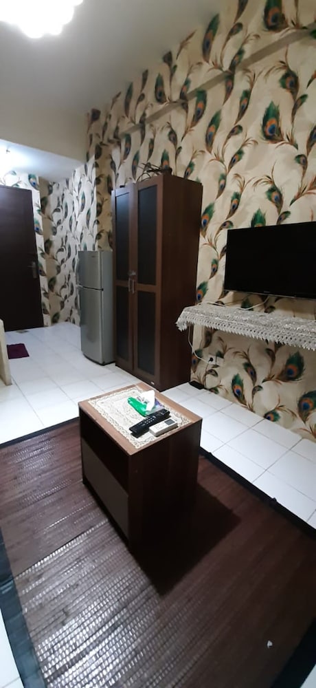 Royal Property — Jakarta — photo 2