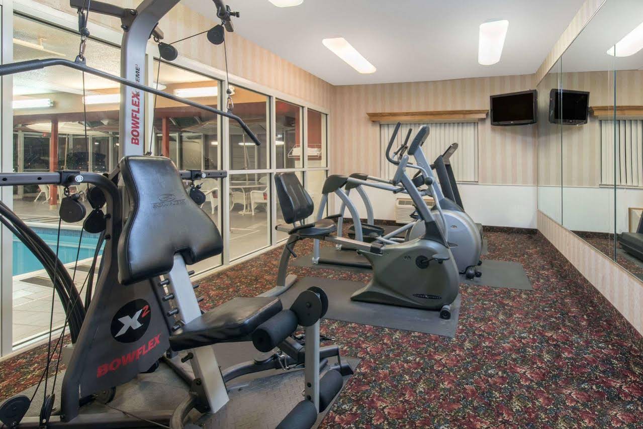 Ramada Limited Bismarck Northeast - photo 71
