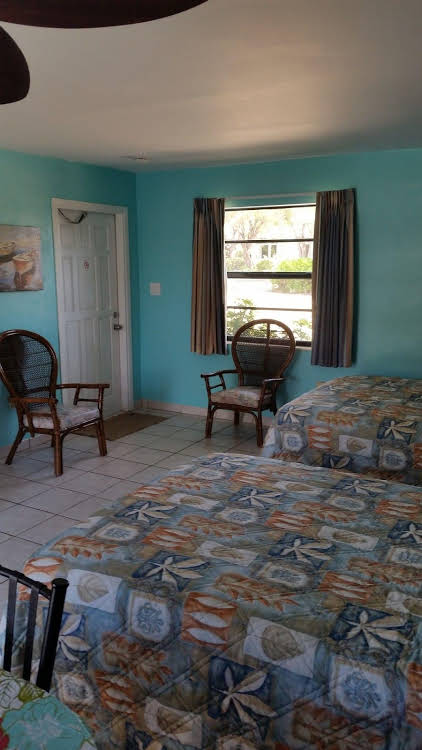 Royal Hawaiian Motel Botel - photo 13
