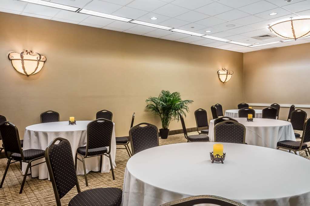 Comfort Suites Near Casinos Norwich Uncasville CT - photo 44