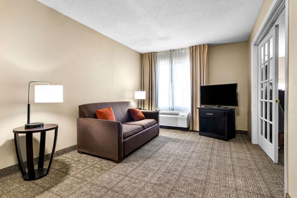 Comfort Inn Evansville East - photo 28