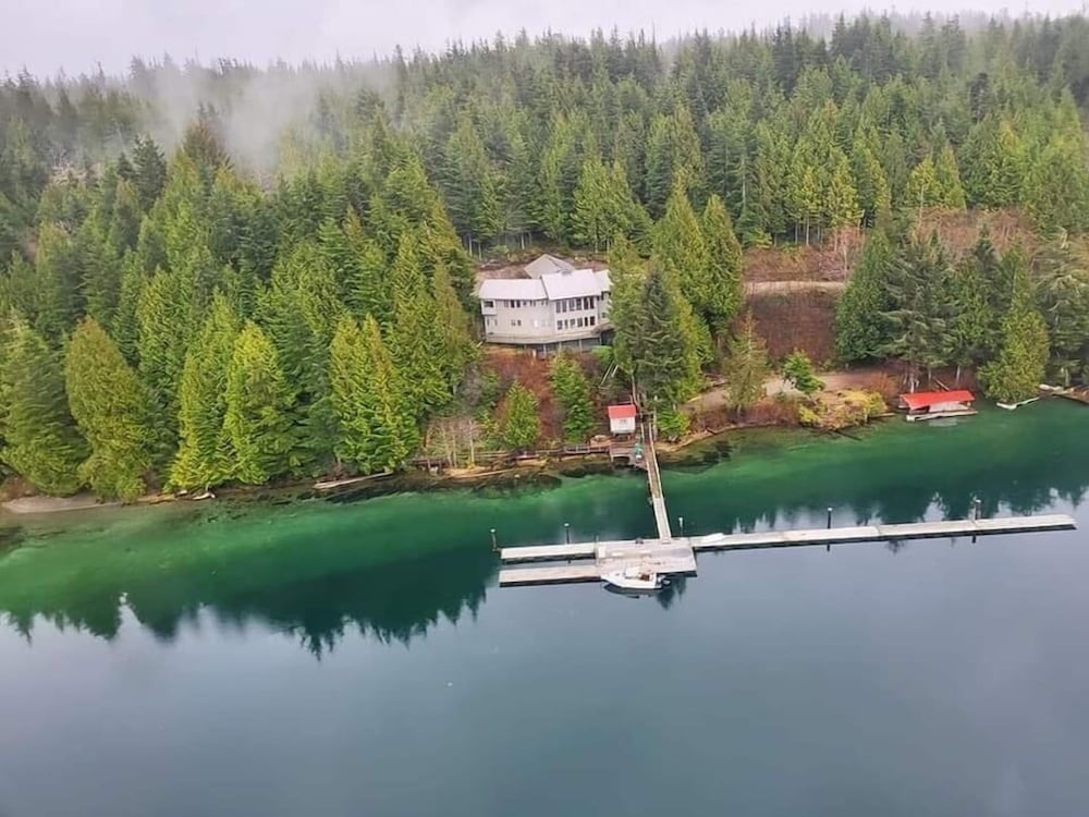 Argo’s Landing in Ucluelet, Canada