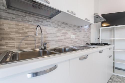 Residence Mizar 2 — 4-Star Luxury Hotel in Pietra Ligure, Italy