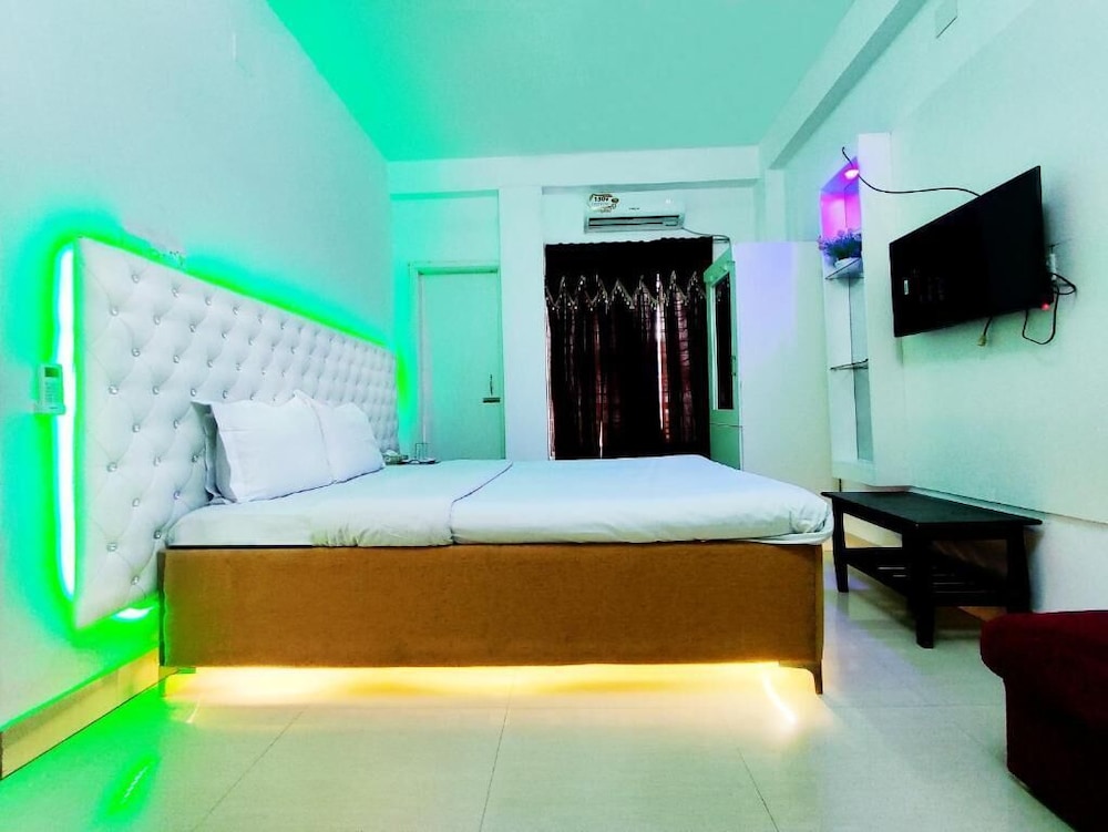 White Rose Suites Ltd - last minute hotel in Dhaka