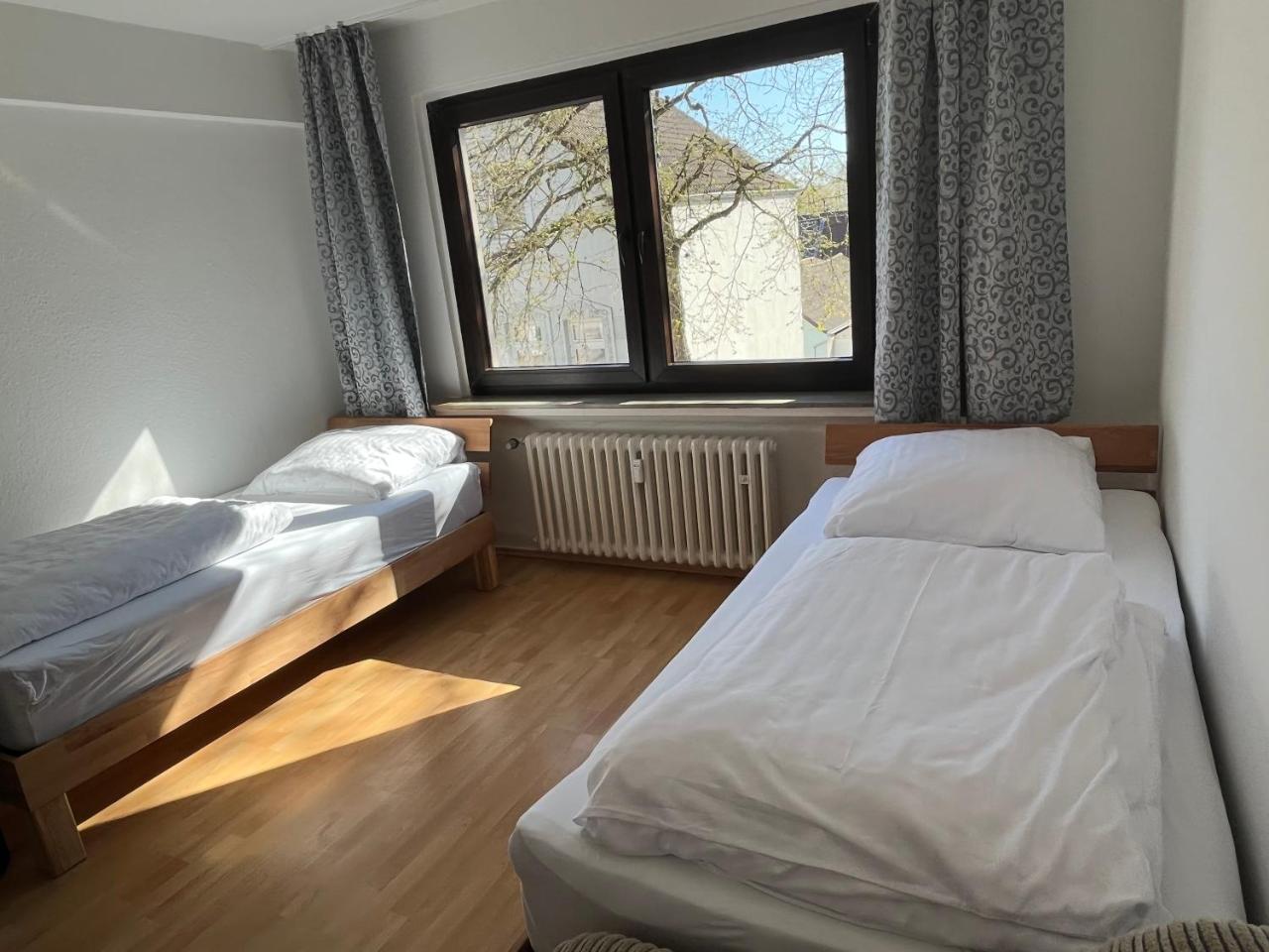 Zimmer Fur Monteure Handwerker Oder Reisende — Essen