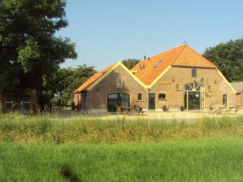 Boerderij De Vrije Geest — hotel in Hengelo