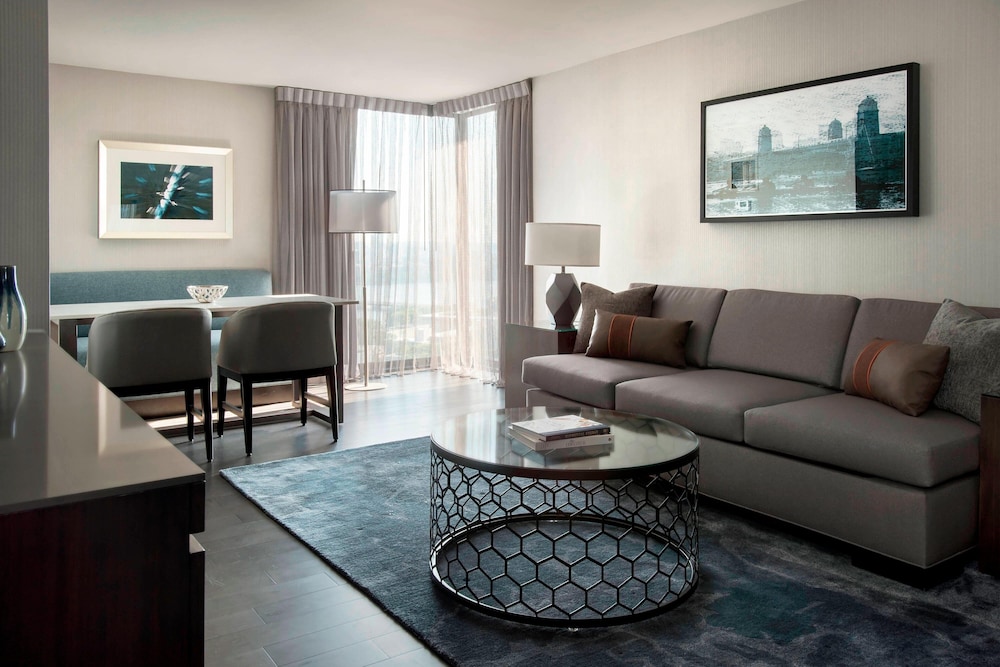 Boston Marriott Cambridge - photo 17