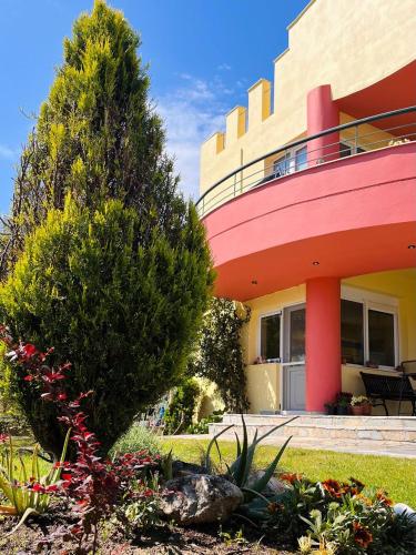 Vacation House in Agiokampos — 4-Star Luxury Hotel in Agia, Greece