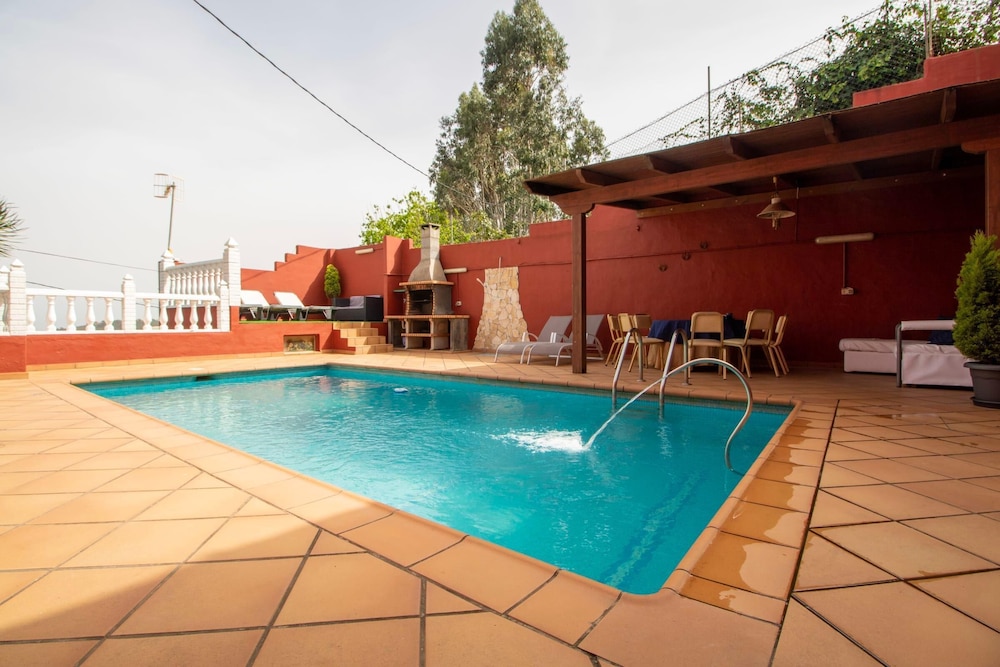 Mountain Chalet Sea Views & Pool — Moya — photo 2