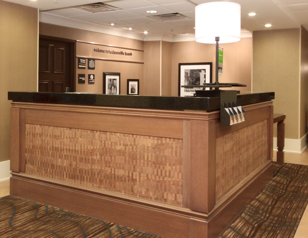 Hampton Inn Jacksonville Beach Oceanfront - photo 59