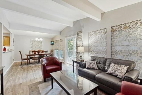 Mountain Biker Delight in Bella Vista, United States