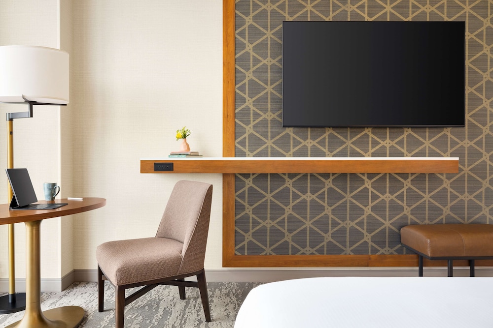 Hilton North Scottsdale At Cavasson - photo 32