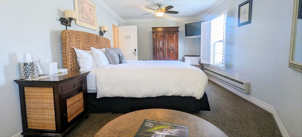 Capitola Hotel - photo 26